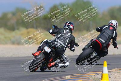 media/Sep-25-2023-Moto Forza (Mon) [[81ffa65e0a]]/B-C Group/Session 4 (Turn 2 Backside)/